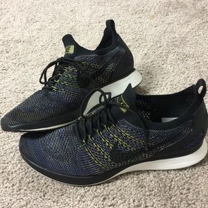 Nike Air Zoom Mariah Flyknit Racer